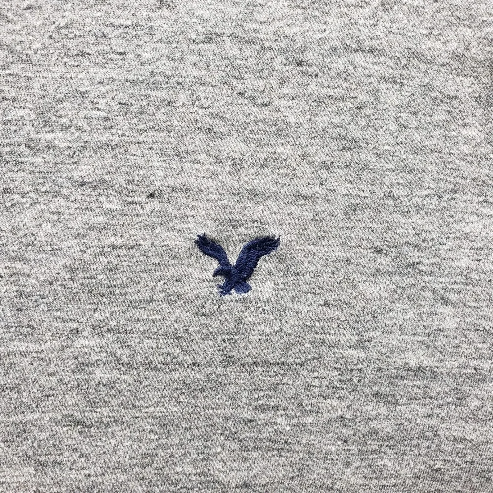 American Eagle Men's Legacy Tee Shirt Bird Logo Gray Minimalist Casual Basic L
